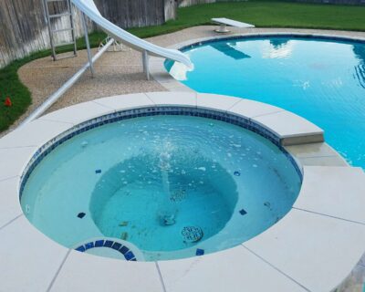 Limestone Lueders #2 - Coping by Blue Escapes Pool and Spa